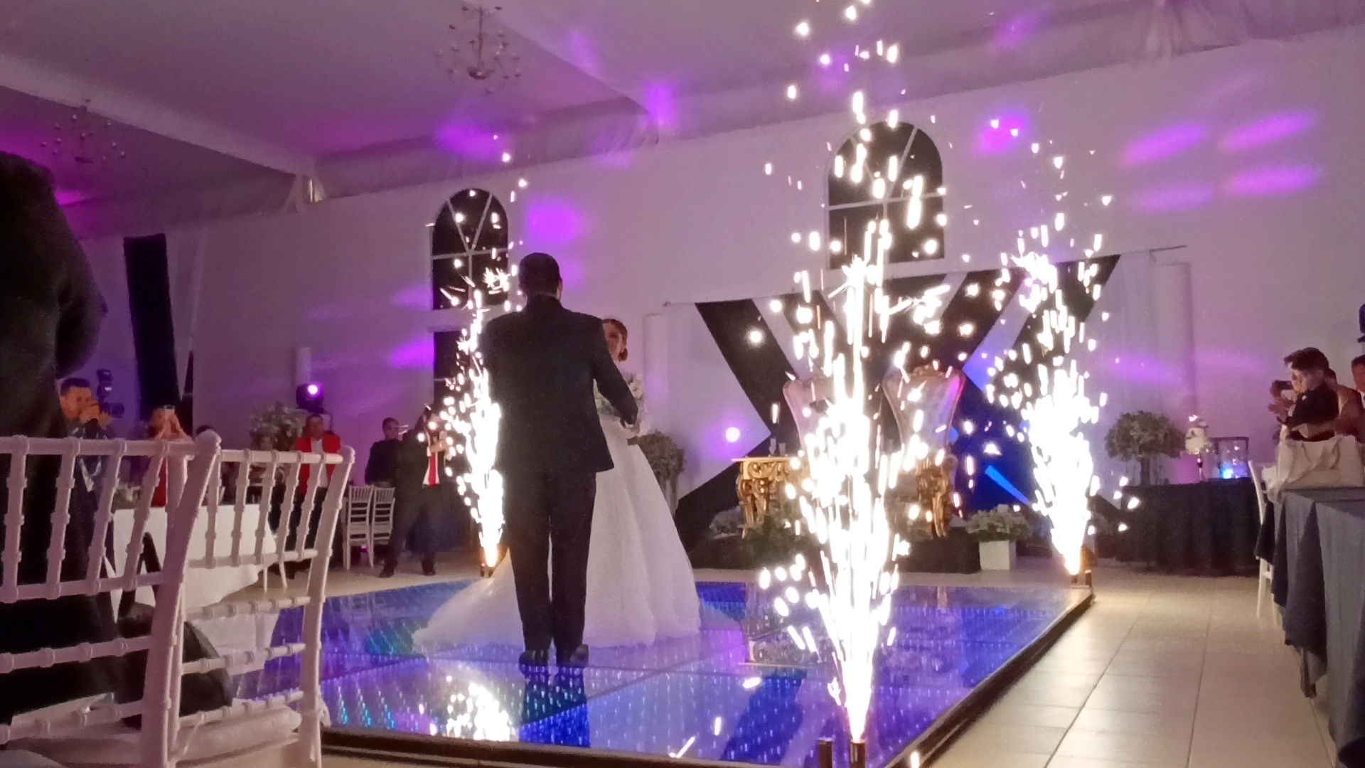 Chisperos de interior